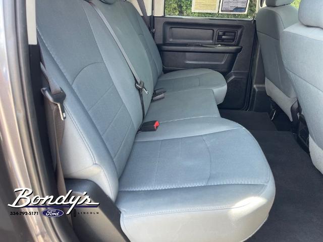 2017 Ram 1500 Express Crew Cab 4x2 57 Box