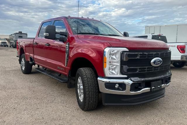 2023 Ford F-350 XLT