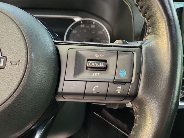 2022 Nissan Pathfinder SL 2WD