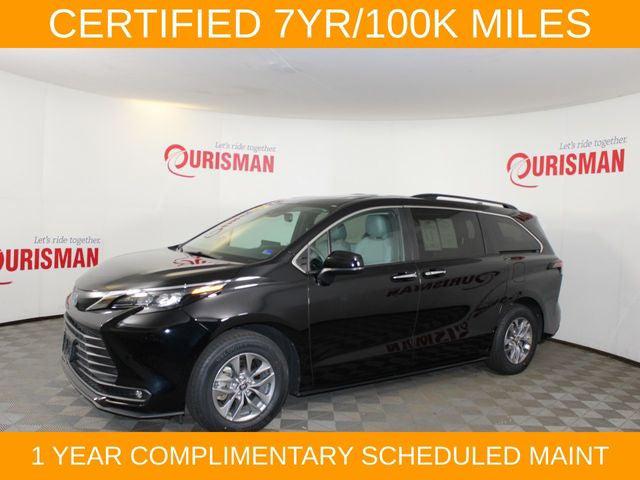 2025 Toyota Sienna XLE