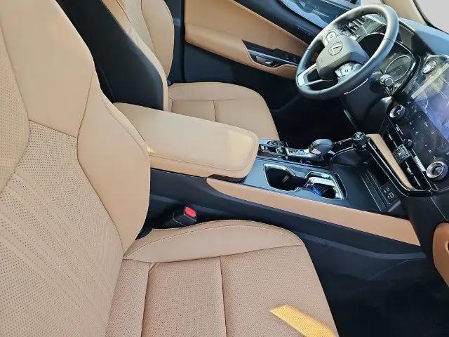 2025 Lexus NX Premium