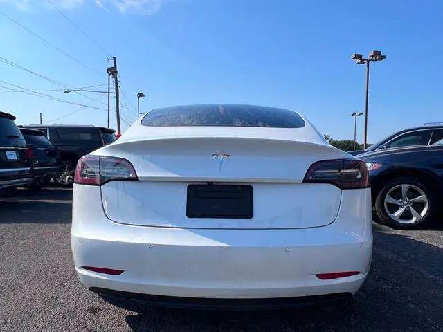 2020 Tesla Model 3 Standard Range Rear-Wheel Drive