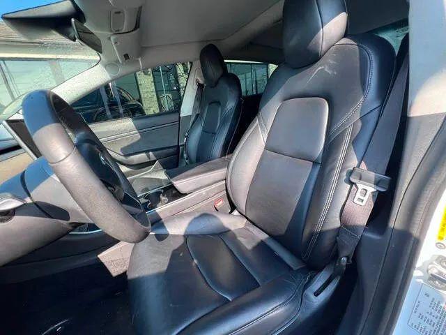 2020 Tesla Model 3 Standard Range Rear-Wheel Drive