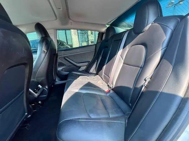 2020 Tesla Model 3 Standard Range Rear-Wheel Drive