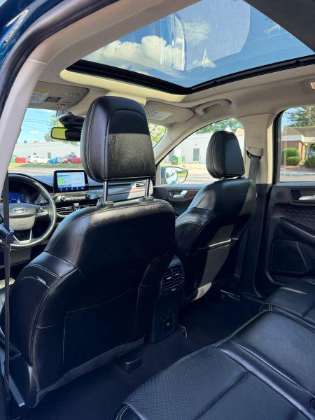 2020 Ford Escape Titanium