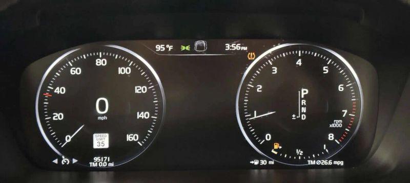 2020 Volvo S60 T6 Momentum