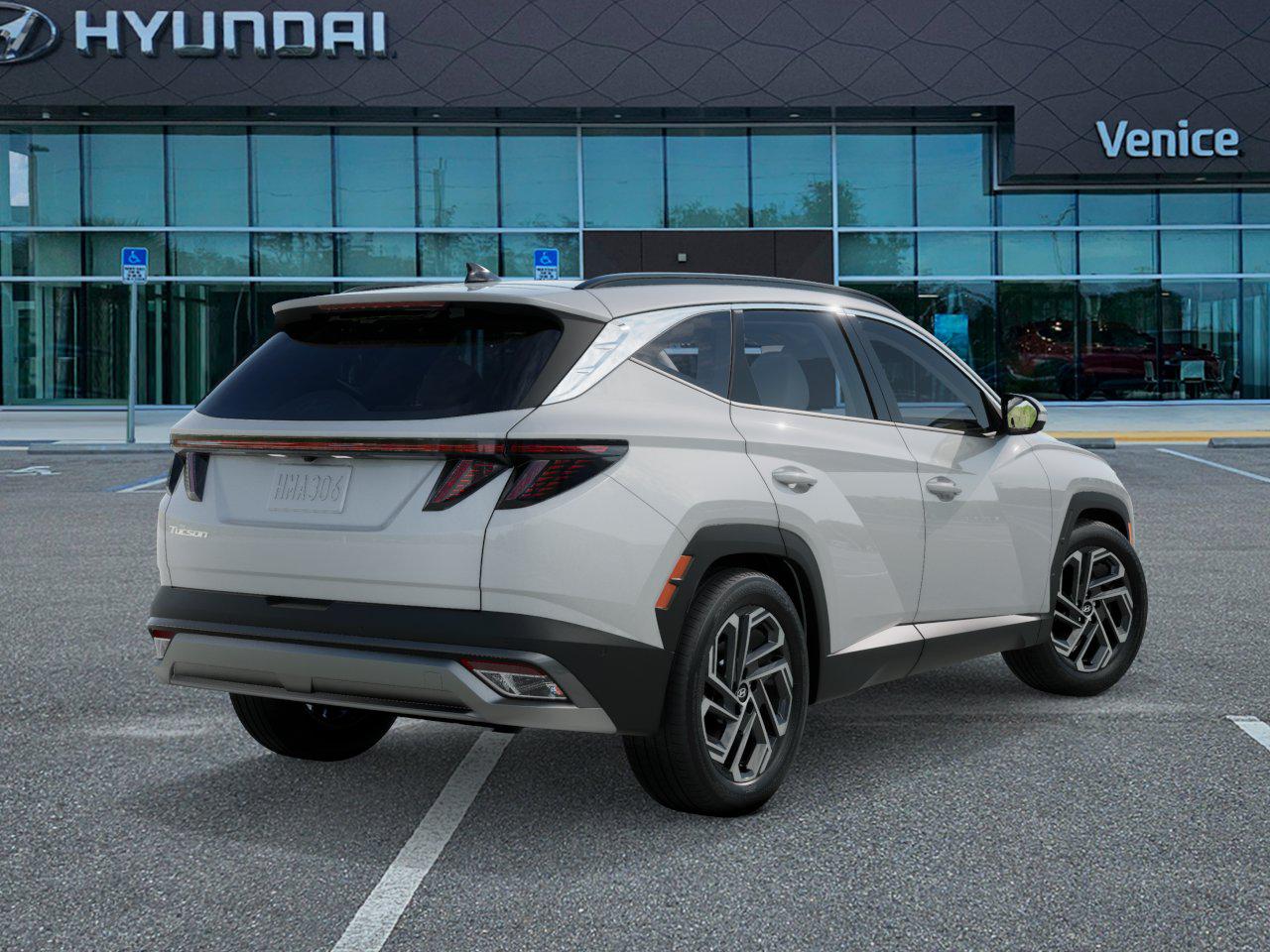 2026 Hyundai TUCSON Limited FWD - Image 4