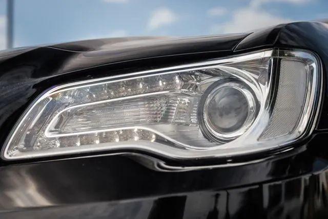 2015 Chrysler 300 300C