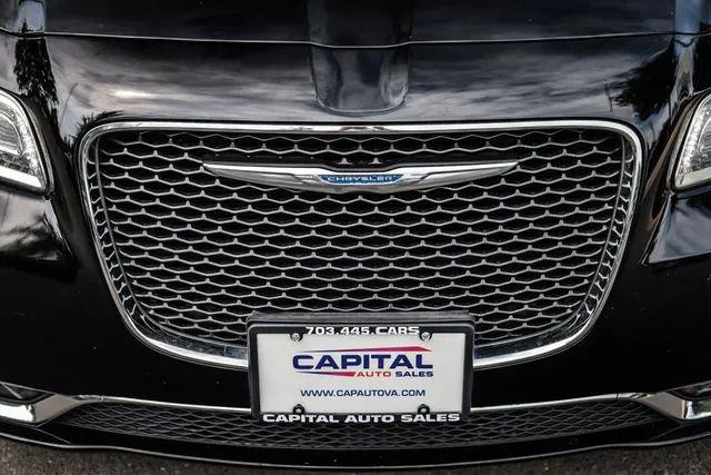 2015 Chrysler 300 300C