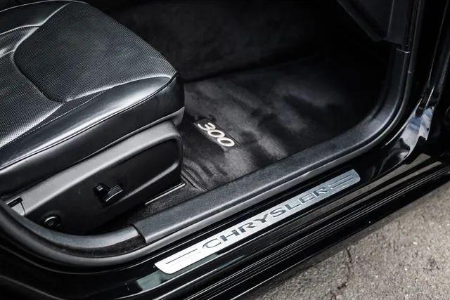 2015 Chrysler 300 300C