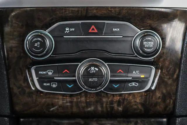 2015 Chrysler 300 300C