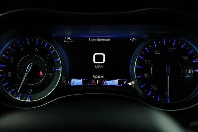 2015 Chrysler 300 300C