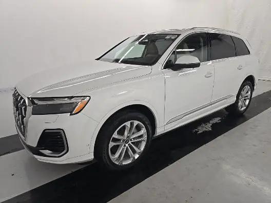 2025 Audi Q7 Premium Plus 45 TFSI quattro Tiptronic for sale in Golden Valley, MN