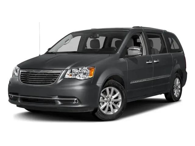 2016 Chrysler Town & Country Limited for sale in Center Line, MI