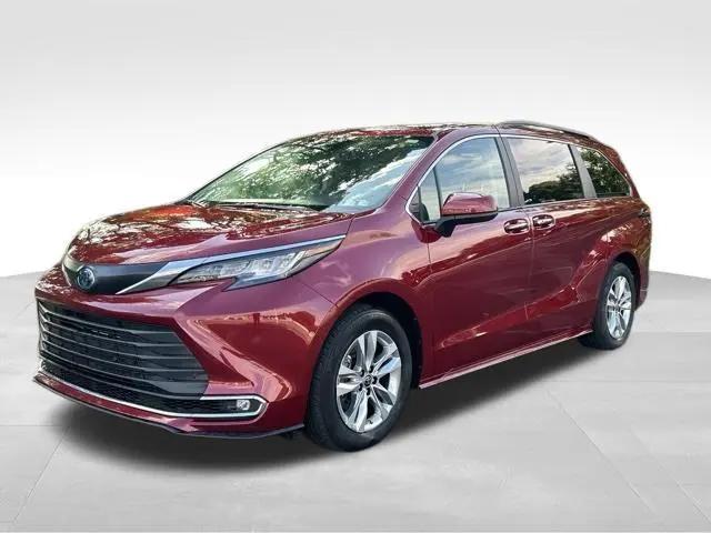 2022 Toyota Sienna XLE for sale in Scranton, PA