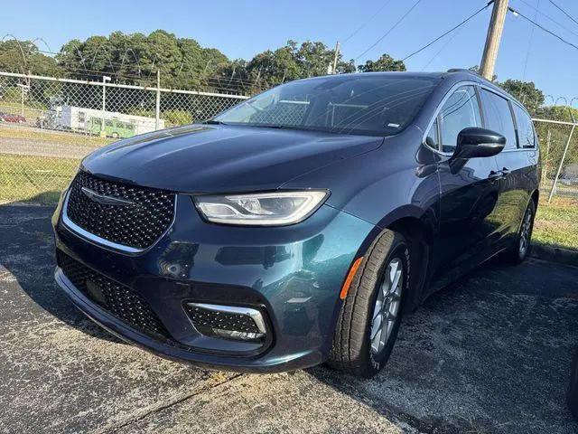 2022 Chrysler Pacifica Touring L for sale in Birmingham, AL