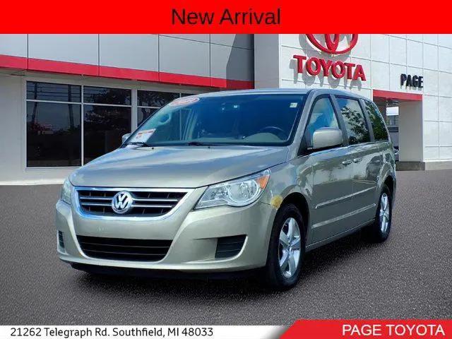 2009 Volkswagen Routan SE for sale in Southfield, MI