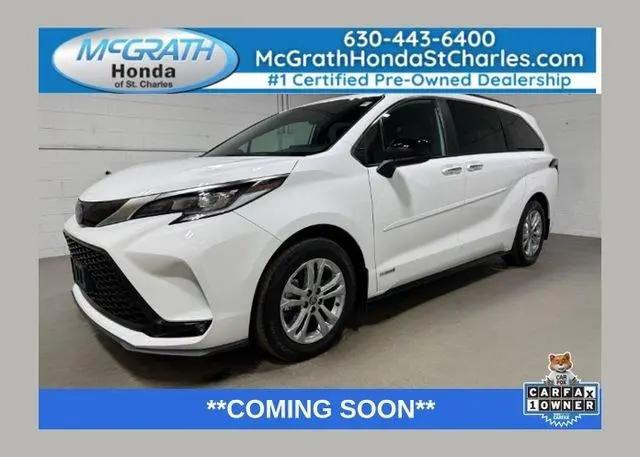 2021 Toyota Sienna XSE for sale in St. Charles, IL