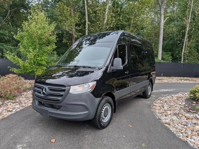 2025 Mercedes-Benz Sprinter Crew Van Standard Roof 4-Cyl Diesel HO for sale in Kansas City, MO