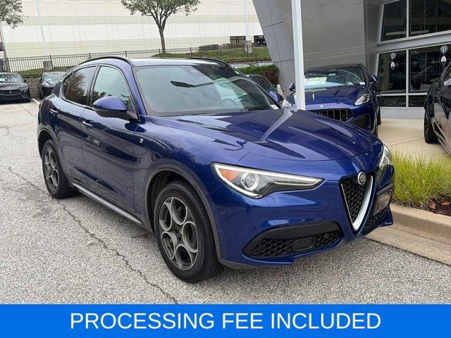 2023 Alfa Romeo Stelvio Ti AWD 2023 Alfa Romeo Stelvio Ti AWD