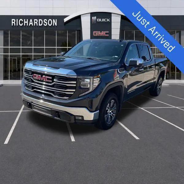 2026 GMC Sierra 1500 Crew Cab, Short Bed, SLT, 4WD for sale in Midland, MI