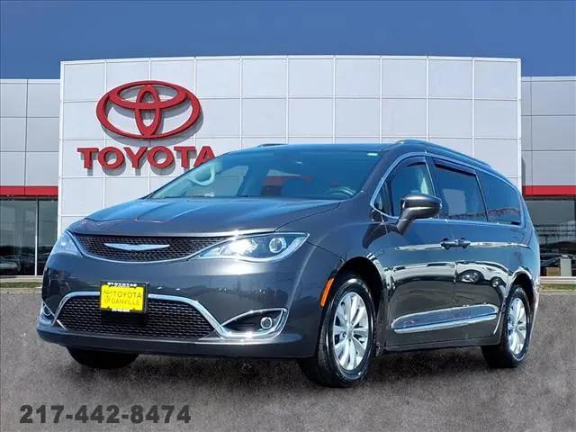2018 Chrysler Pacifica Touring L Plus for sale in Tilton, IL