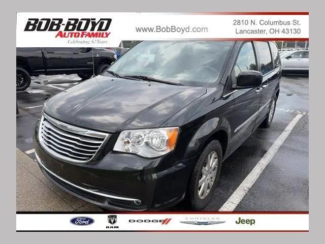 2016 Chrysler Town & Country Touring for sale in Lancaster, OH
