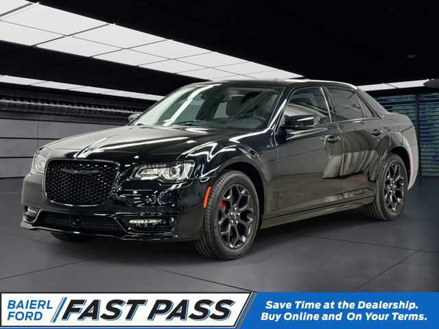 2022 Chrysler 300 Touring L AWD for sale in Zelienople, PA