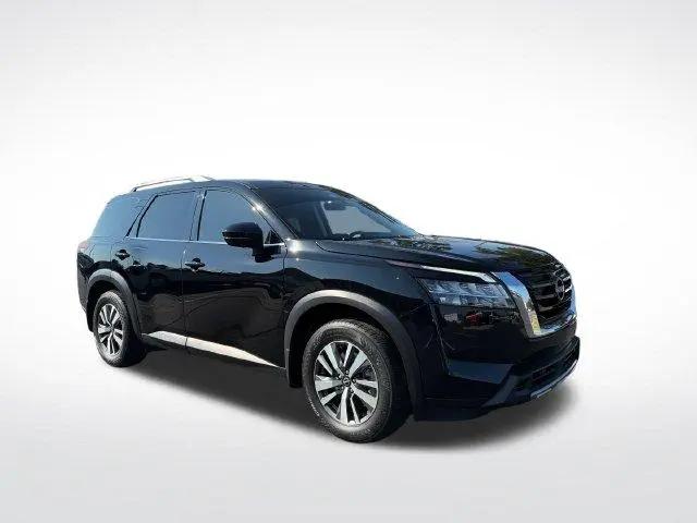 2024 Nissan Pathfinder SL 4WD for sale in Louisville, KY
