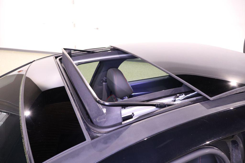 car-gallery-32