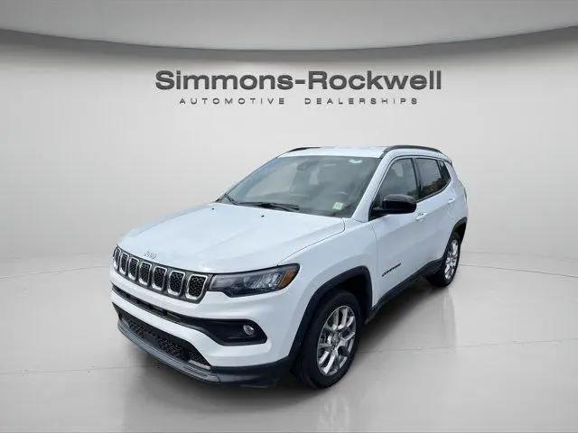 2024 Jeep Compass Latitude Lux FWD for sale in Elmira, NY