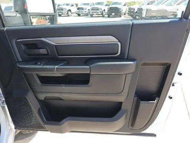 2026 Ram 5500 Tradesman/Big Horn