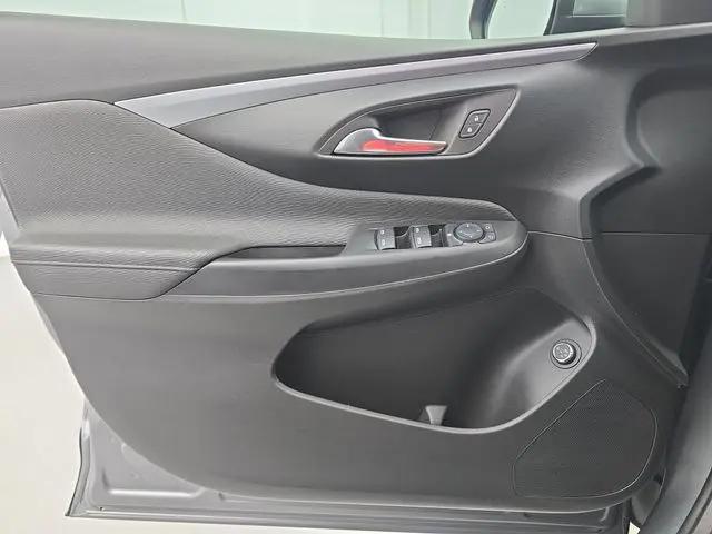 2025 Buick NV Preferred FWD
