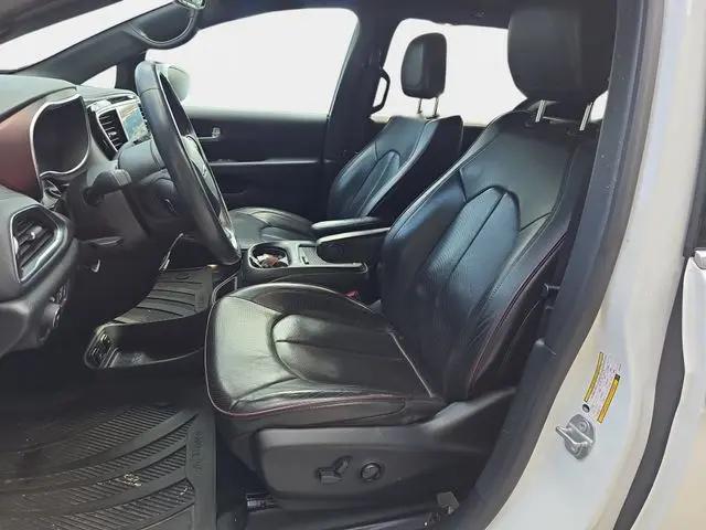 2020 Chrysler Pacifica 35th Anniversary Limited