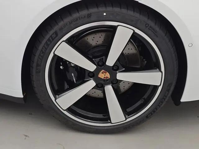 2026 Porsche 911 Carrera 4S