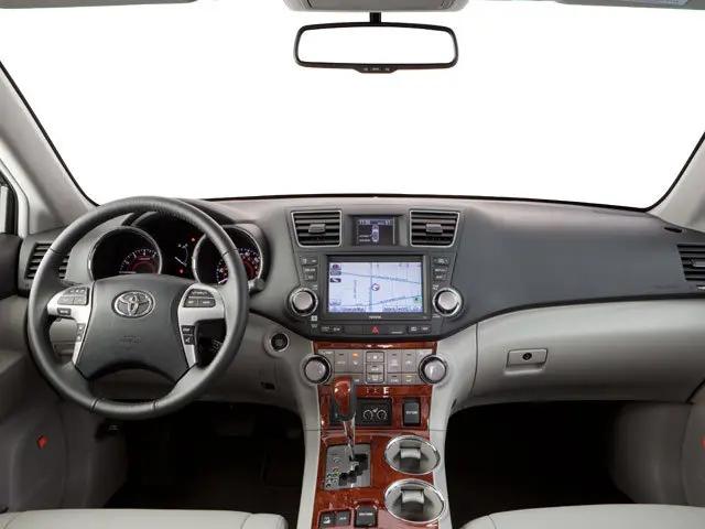 2013 Toyota Highlander SE V6