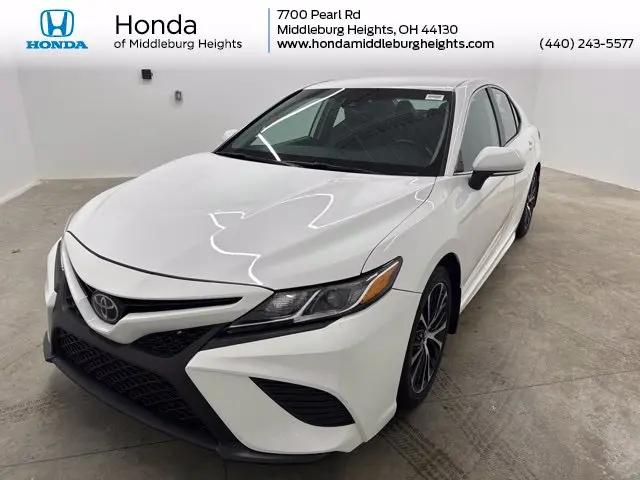 2019 Toyota Camry SE for sale in Middleburg Heights, OH