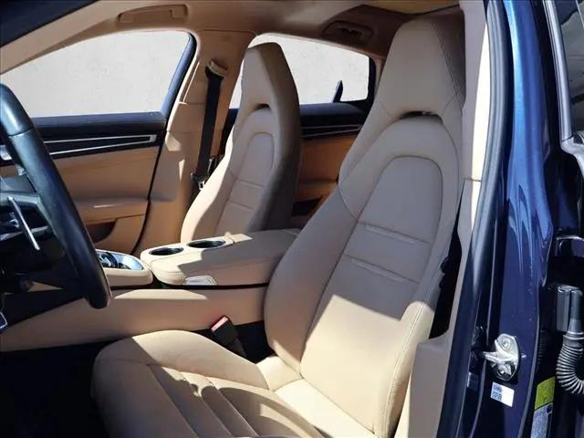 2023 Porsche Panamera Platinum Edition