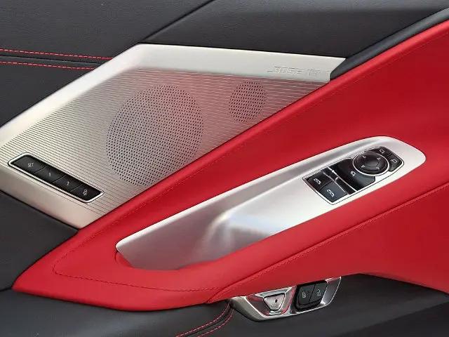 2021 Chevrolet Corvette Stingray RWD Coupe 2LT