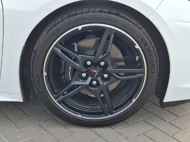 2021 Chevrolet Corvette Stingray RWD Coupe 2LT