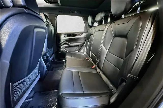 2024 Porsche Cayenne Cayenne