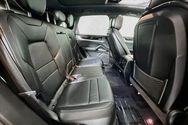 2024 Porsche Cayenne Cayenne