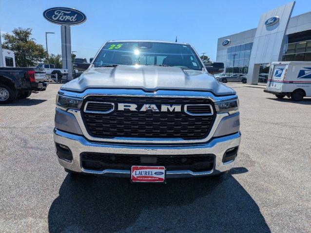 2025 Ram 1500 Big Horn Crew Cab 4x4 57 Box