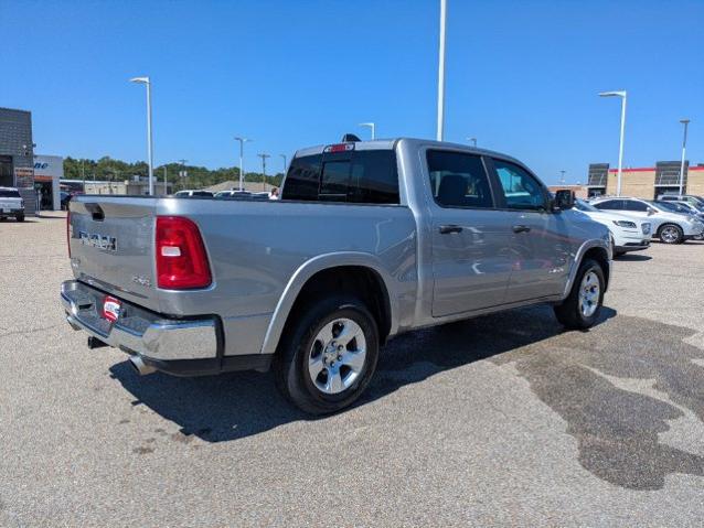 2025 Ram 1500 Big Horn Crew Cab 4x4 57 Box
