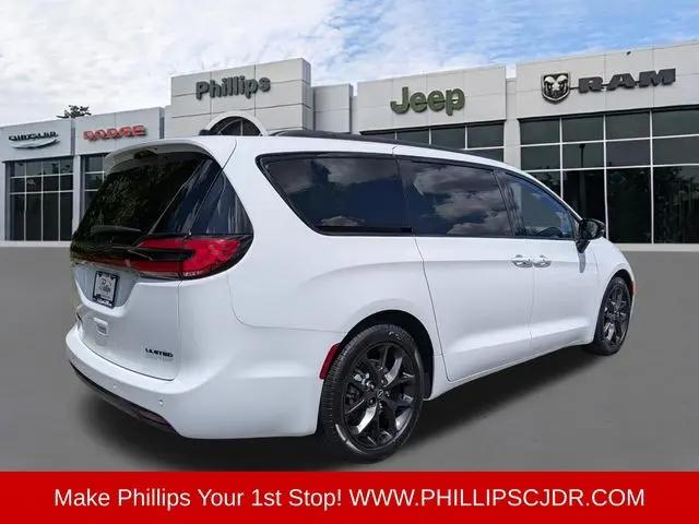 2025 Chrysler Pacifica Limited