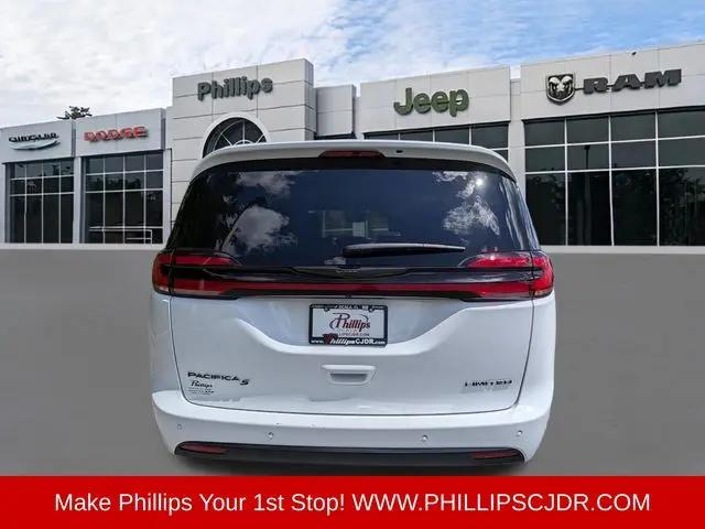 2025 Chrysler Pacifica Limited