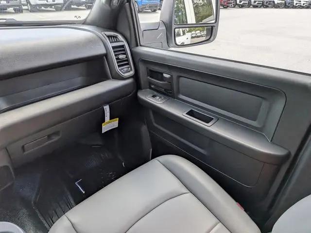 2026 Ram 3500 Tradesman/Big Horn