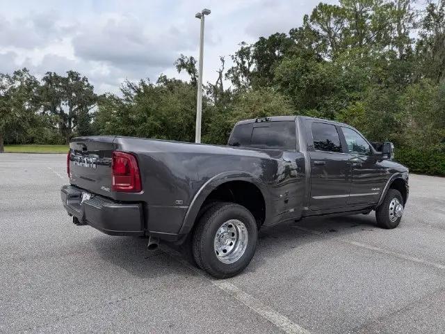 2026 Ram 3500 Limited Crew Cab 4x4 8 Box