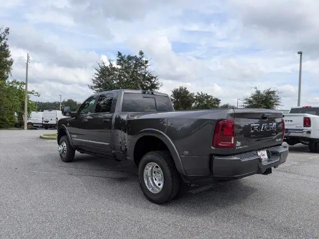 2026 Ram 3500 Limited Crew Cab 4x4 8 Box
