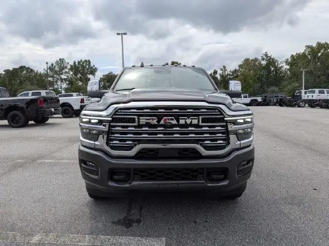 2026 Ram 3500 Limited Crew Cab 4x4 8 Box
